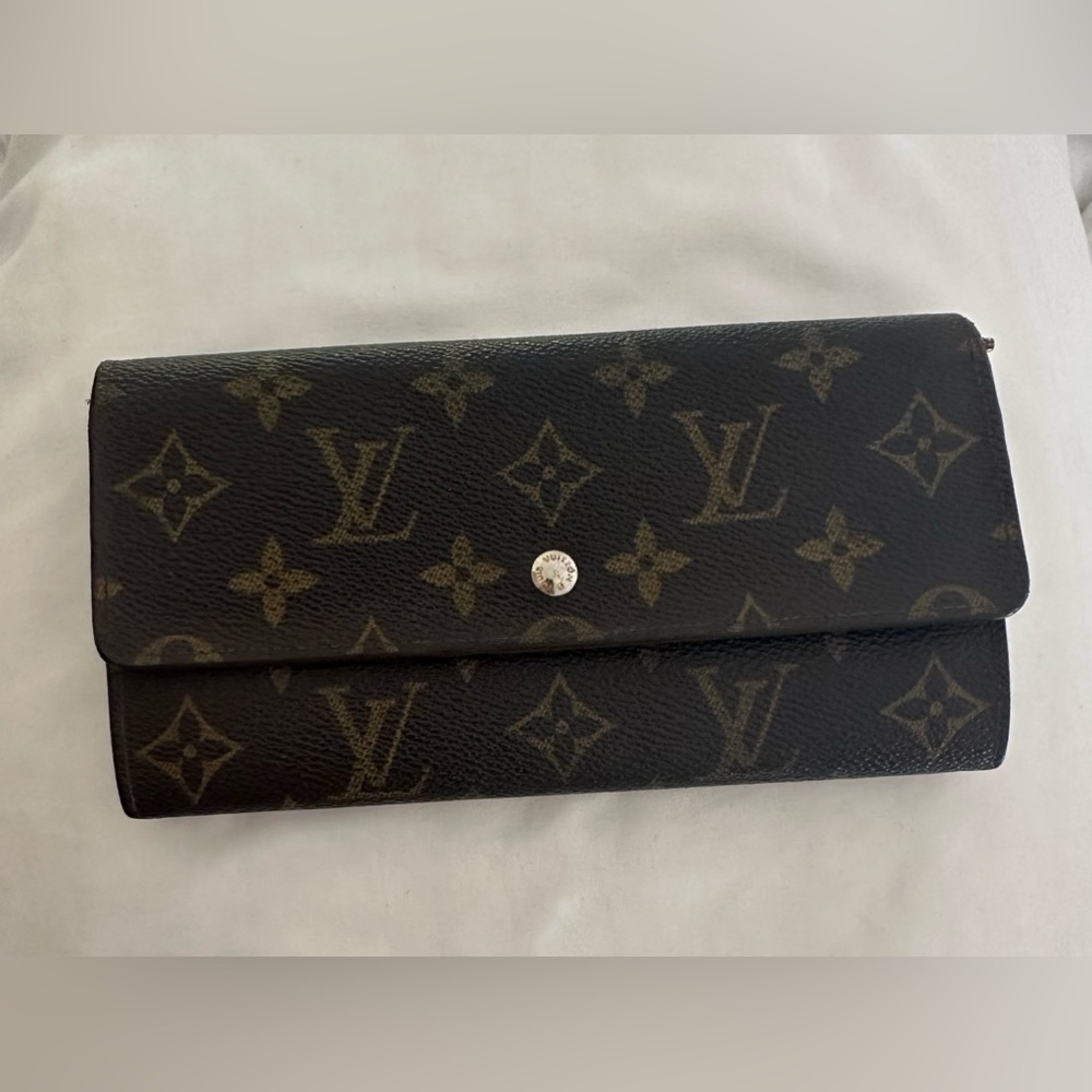 SOLD Louis Vuitton Long wallet, I believe it’s an old sarah